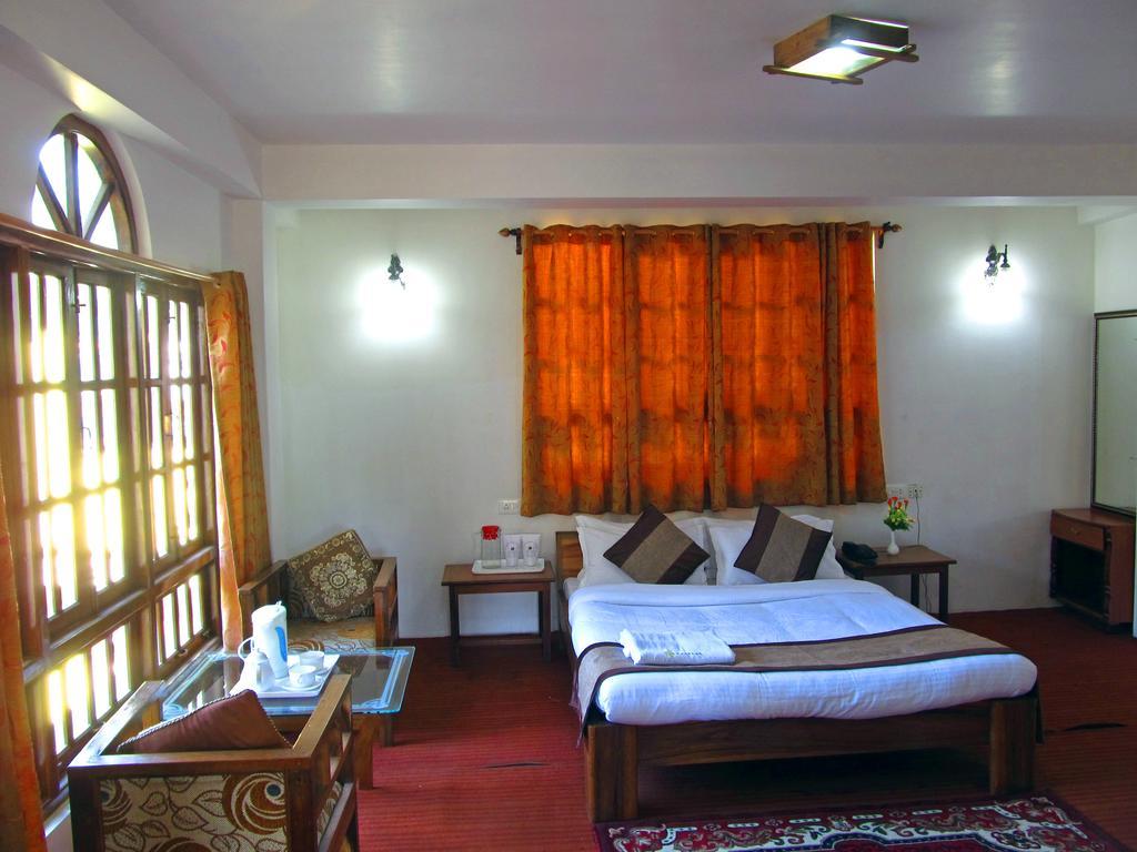 Hotel Alpine Crest Gangtok Exterior photo