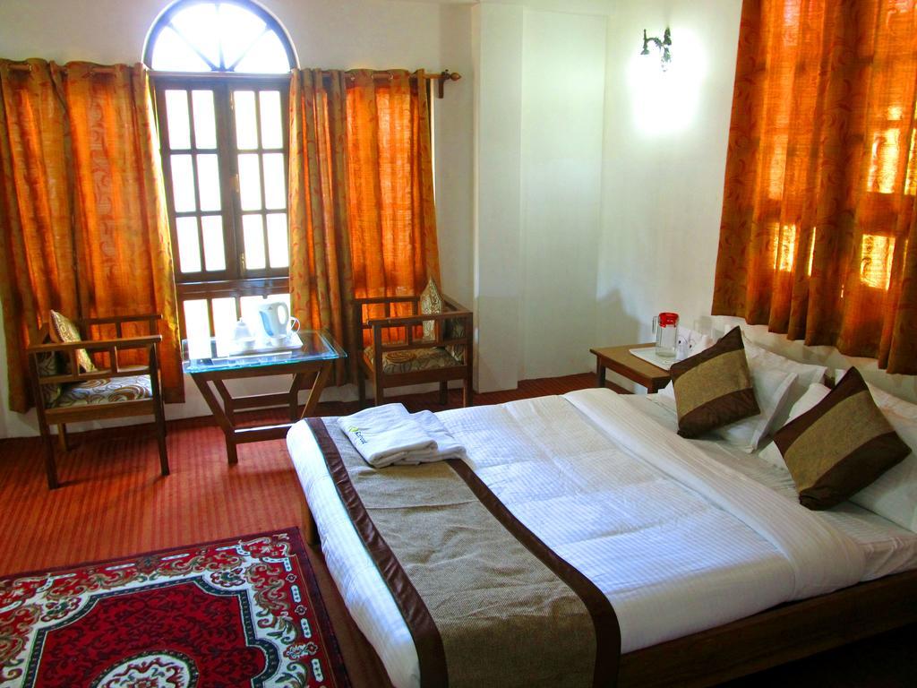 Hotel Alpine Crest Gangtok Exterior photo
