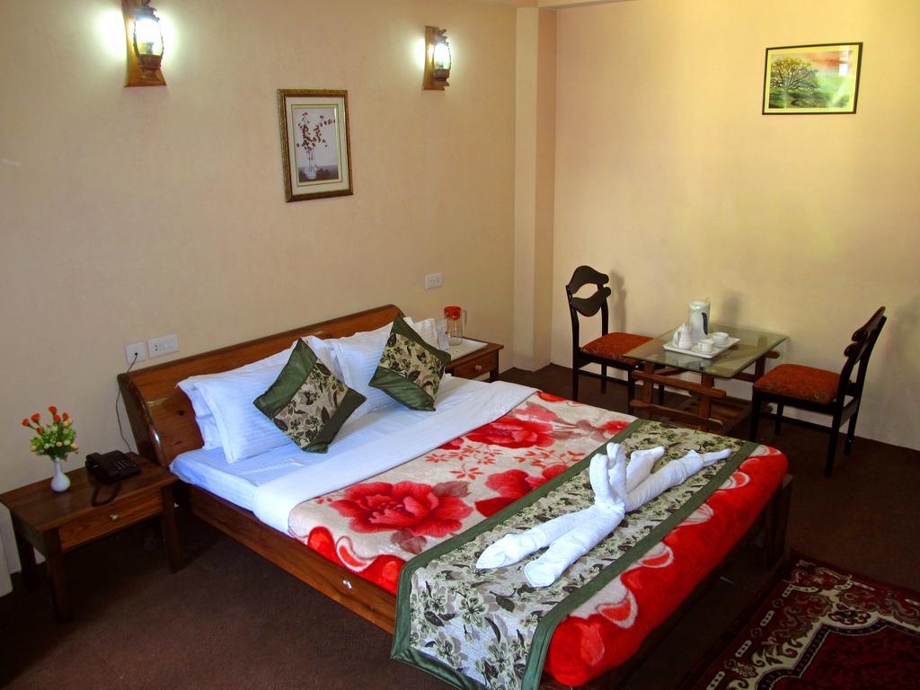 Hotel Alpine Crest Gangtok Exterior photo