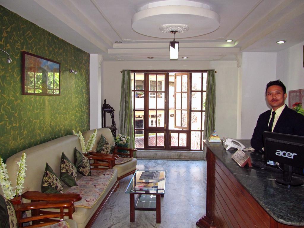 Hotel Alpine Crest Gangtok Exterior photo